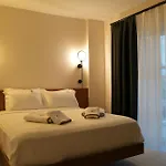 Alojamento de Acomodação e Pequeno-almoço Q Alacati Luxury 4*