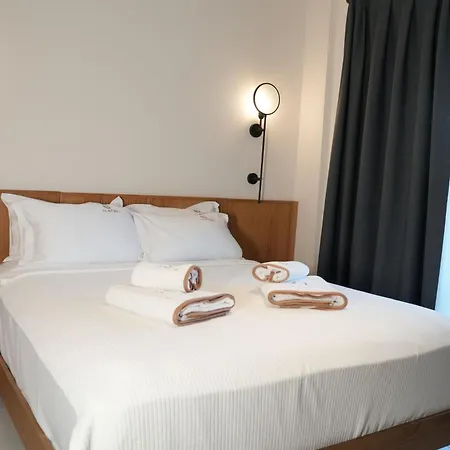 Q Alacati Luxury לינה וארוחת בוקר