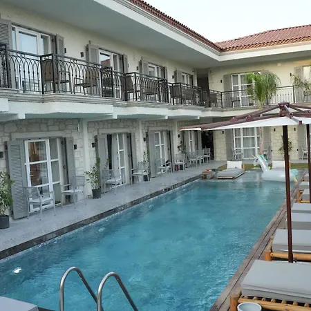 Q Alacati Luxury Çeşme