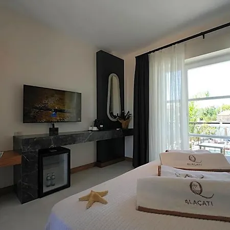 Q Alaçatı Luxury 4*